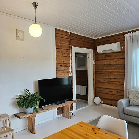 Rauhallinen Asunto Maalla, Navetan Paeaedyssae. 아파트 Muurame