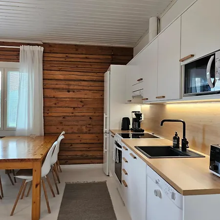 Rauhallinen Asunto Maalla, Navetan Paeaedyssae. Apartment